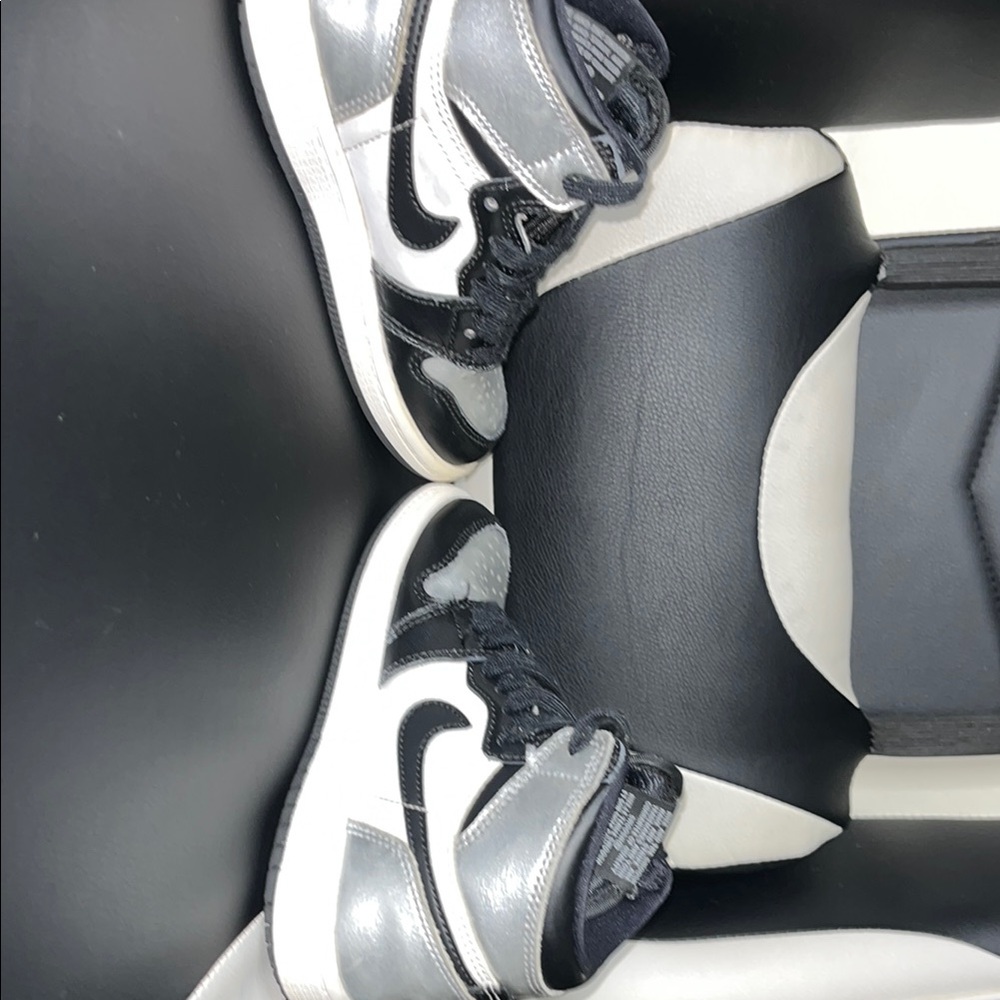 Jordan 1 Retro High OG TD Black and Silver Toe Toddler Size 11C Sneakers - Picture 9 of 17